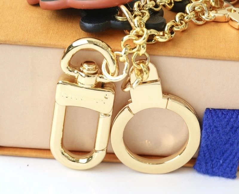 SmoothTexture Louis Vuitton Keychains 266969