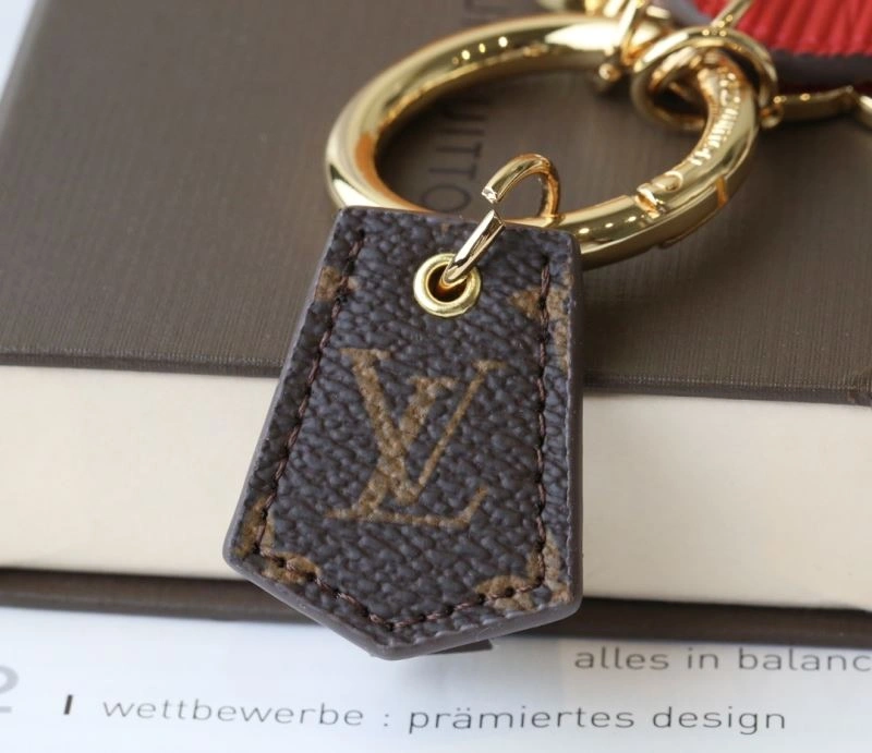 Casual Louis Vuitton Keychains 266974