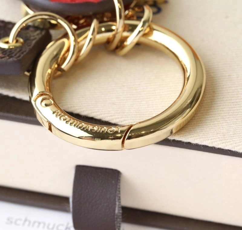 Casual Louis Vuitton Keychains 266974