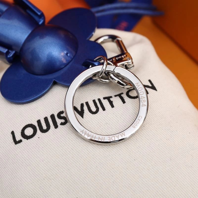Snug Louis Vuitton Keychains 266979