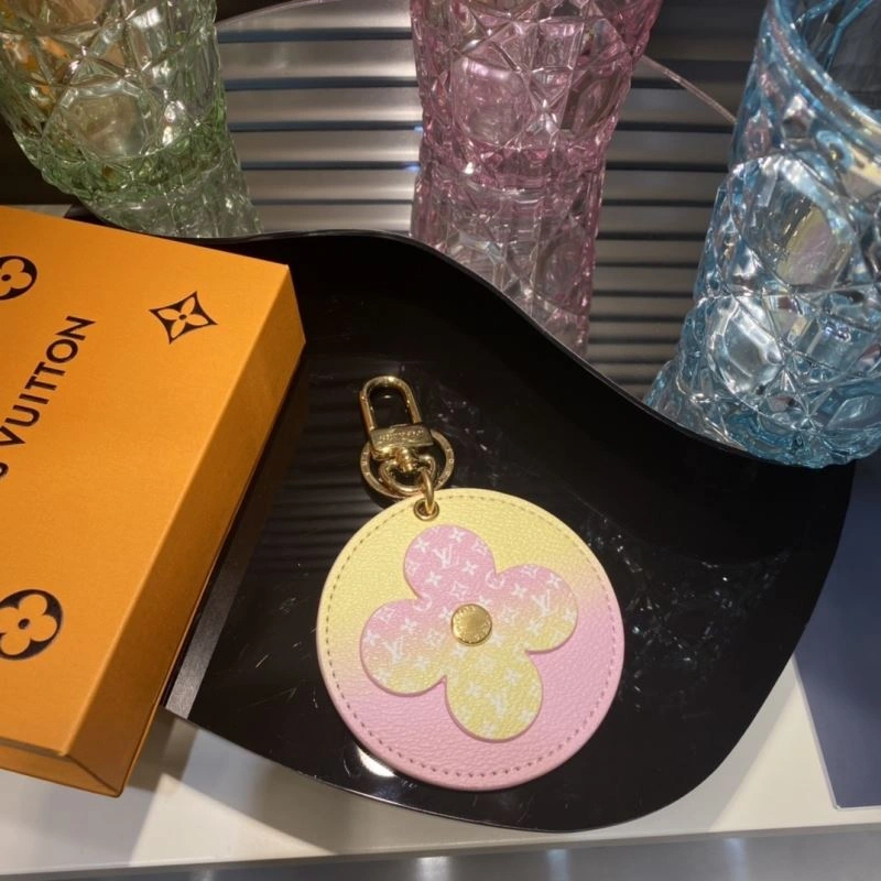 Louis Vuitton Keychains Stretchable 266958