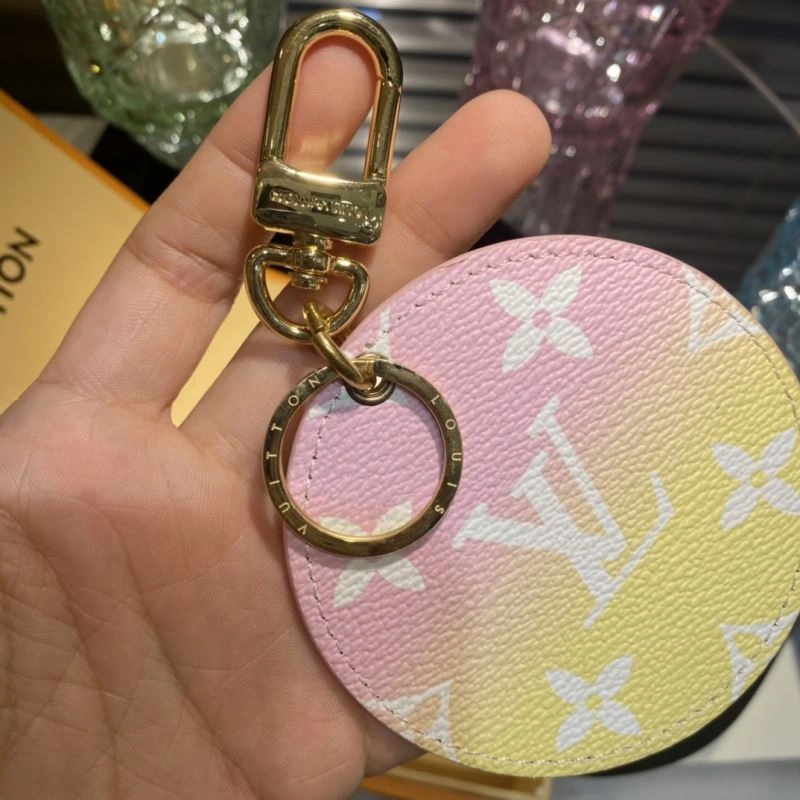 Louis Vuitton Keychains Stretchable 266958