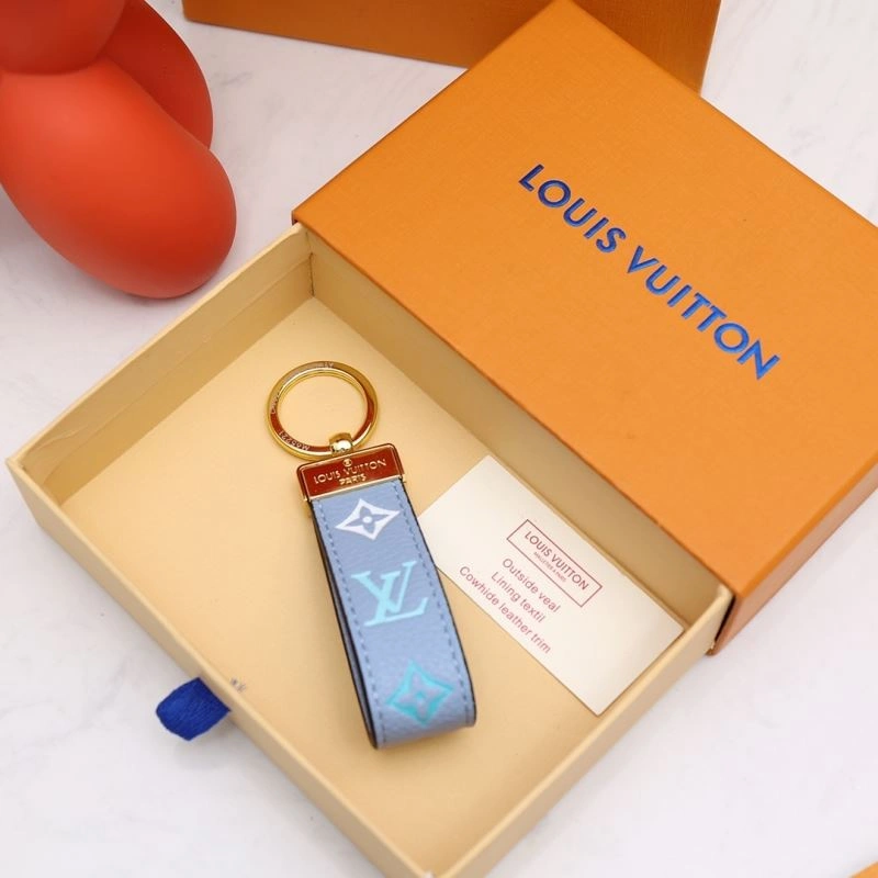 Breathable Louis Vuitton Keychains 266949