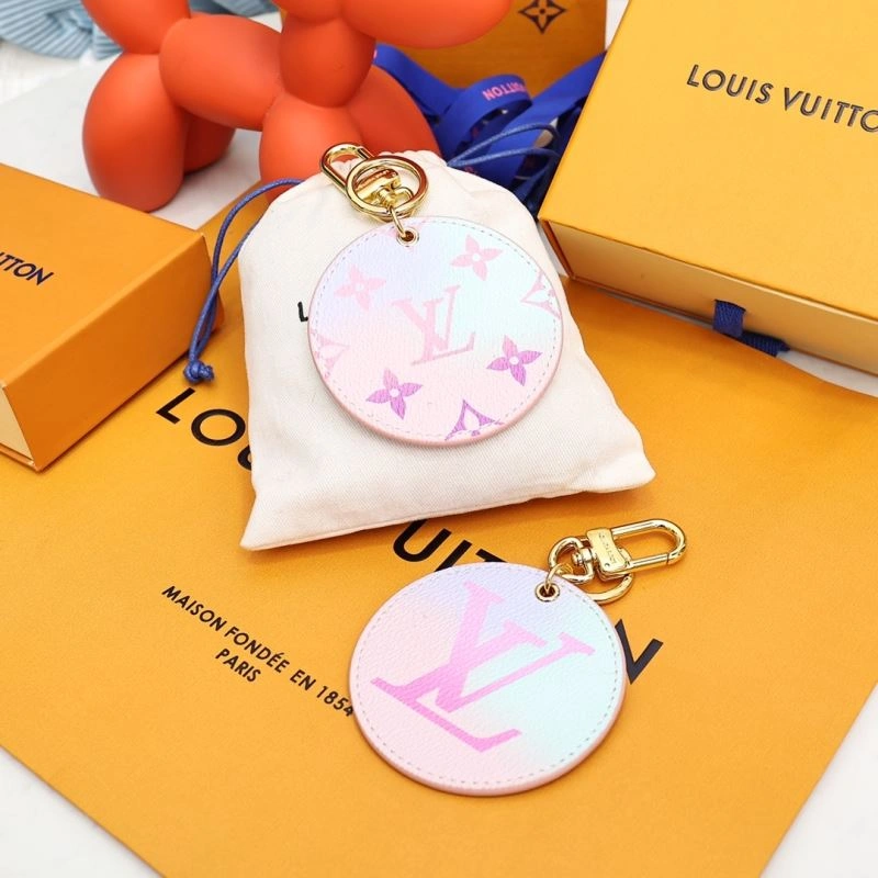 Louis Vuitton Keychains Elegant 266951