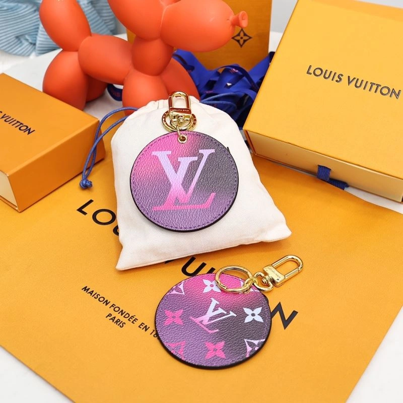 Louis Vuitton Keychains OnTrend 266950