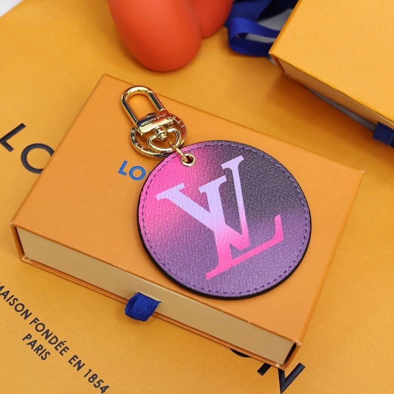 Louis Vuitton Keychains OnTrend 266950