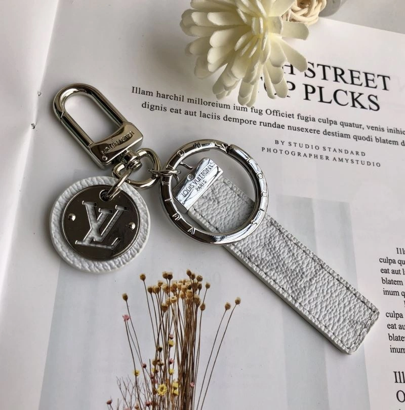 Affordable Louis Vuitton Keychains 266908