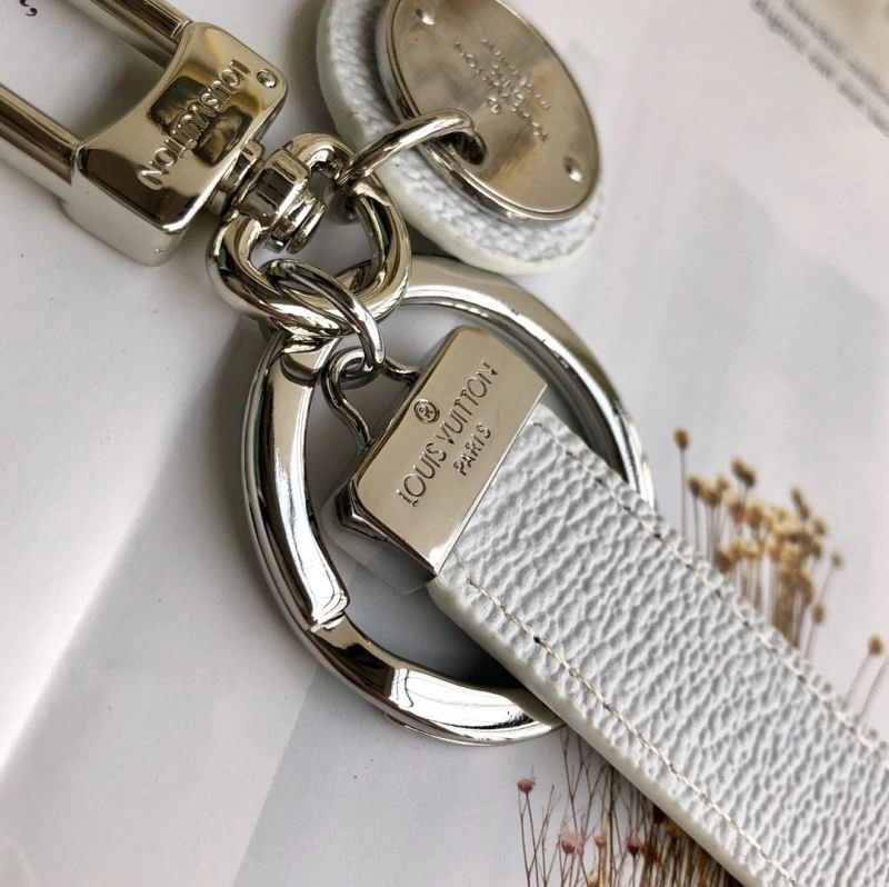 Affordable Louis Vuitton Keychains 266908