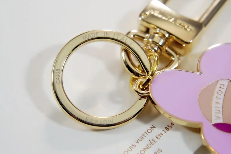 Louis Vuitton Keychains Stretchable 266923