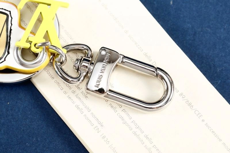 Breathable Louis Vuitton Keychains 266900