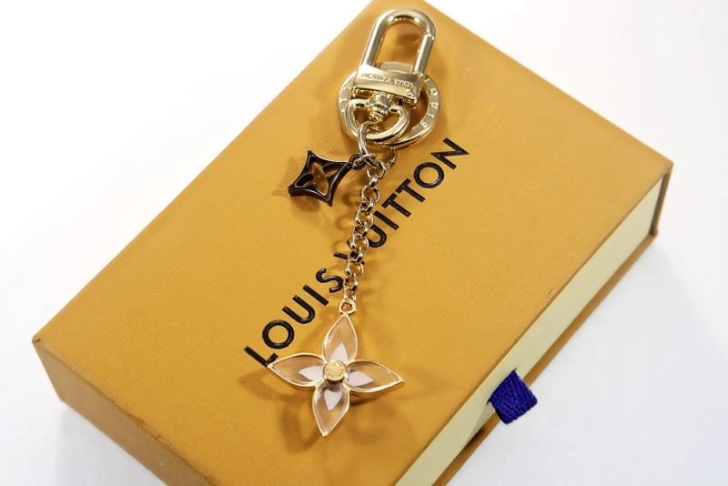 Louis Vuitton Keychains Elegant 266874