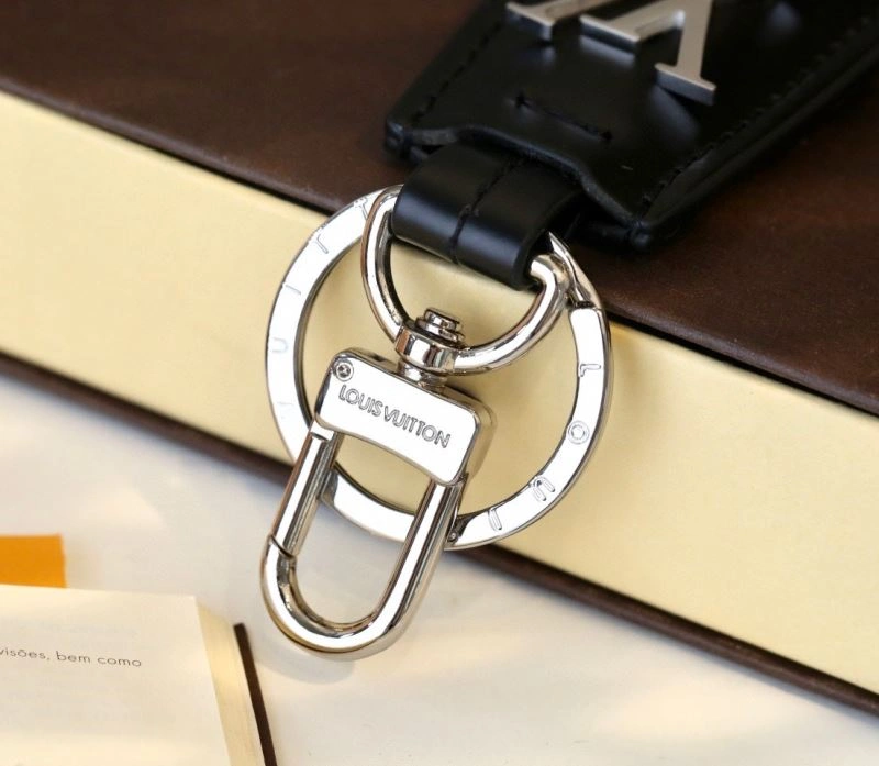 Louis Vuitton Keychains Modern 266878