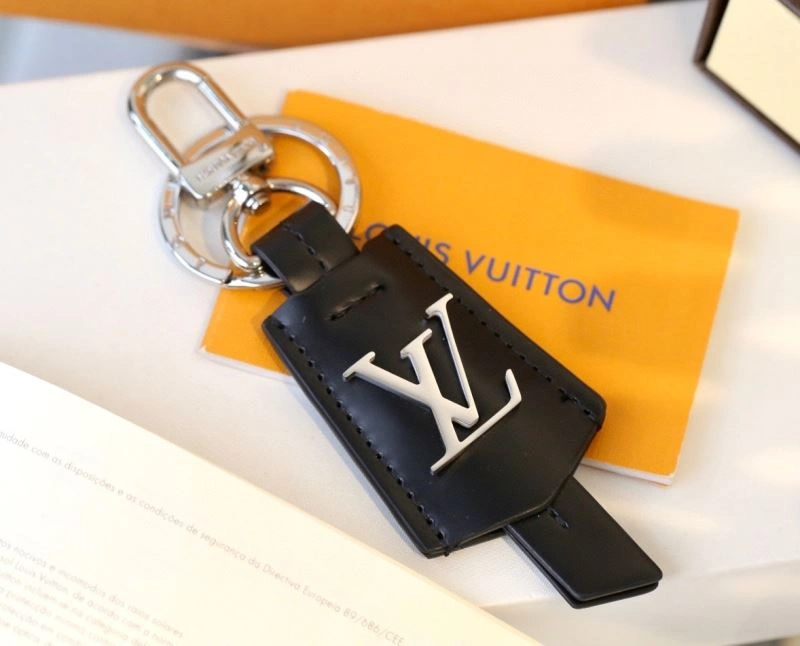 Louis Vuitton Keychains Modern 266878