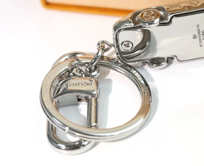 WellDesigned Louis Vuitton Keychains 266898