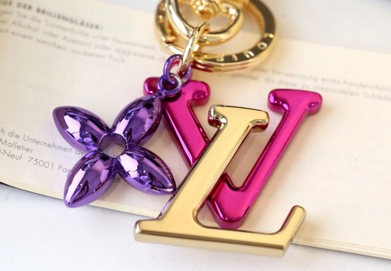 Tailored Louis Vuitton Keychains 266862