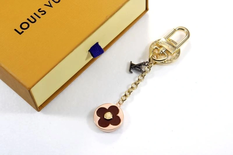 WellDesigned Louis Vuitton Keychains 266856
