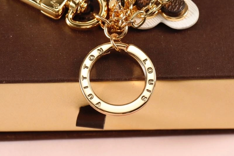 Snug Louis Vuitton Keychains 266853