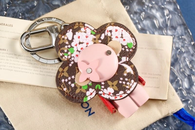 Louis Vuitton Keychains Casual 266844