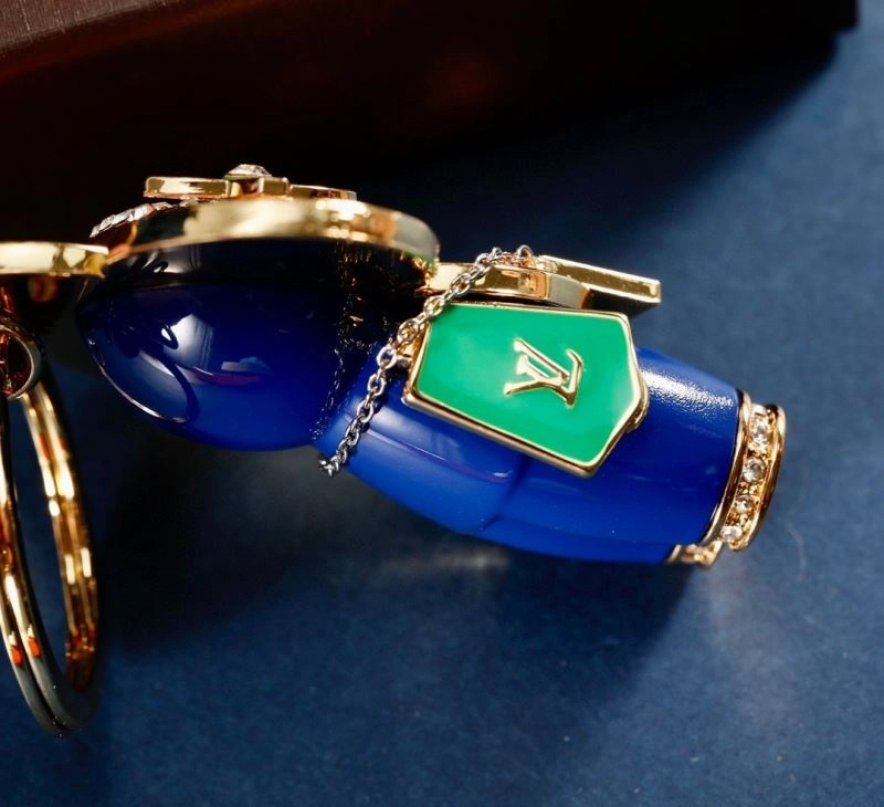 OdorResistant Louis Vuitton Keychains 266837