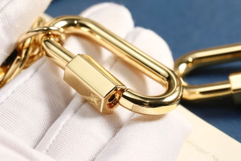 Louis Vuitton Keychains Unisex 266841