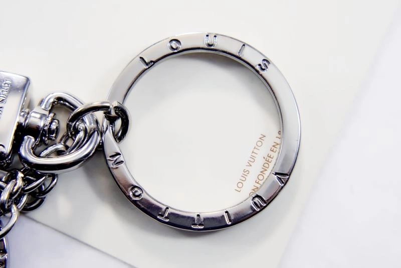 Louis Vuitton Keychains Breathable 266839