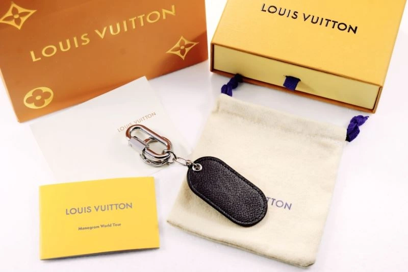 WrinkleFree Louis Vuitton Keychains 266824