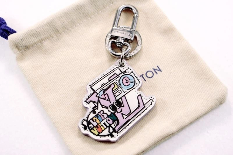 Louis Vuitton Keychains Chic 266827