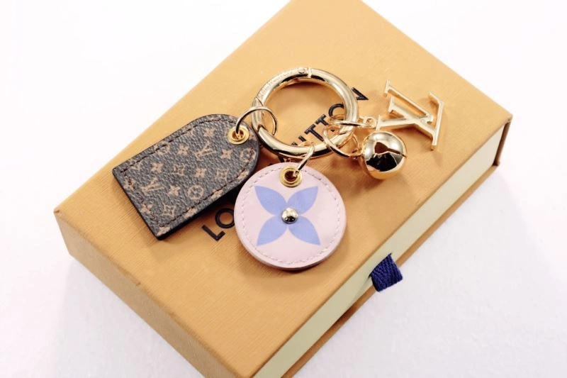 Versatile Louis Vuitton Keychains 266822