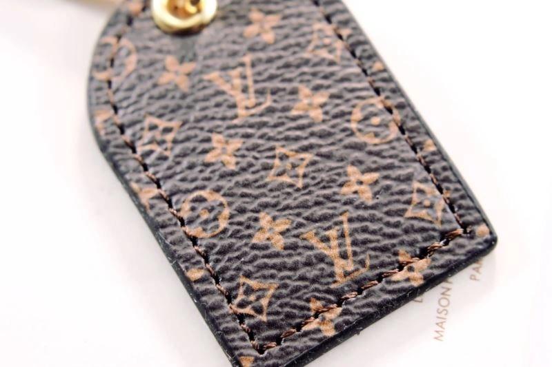 Versatile Louis Vuitton Keychains 266822