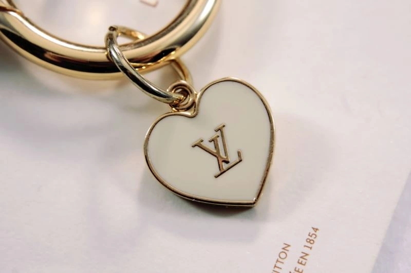 Louis Vuitton Keychains Elegant 266823