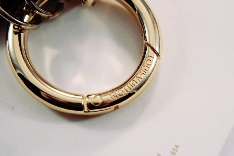 Louis Vuitton Keychains Elegant 266823
