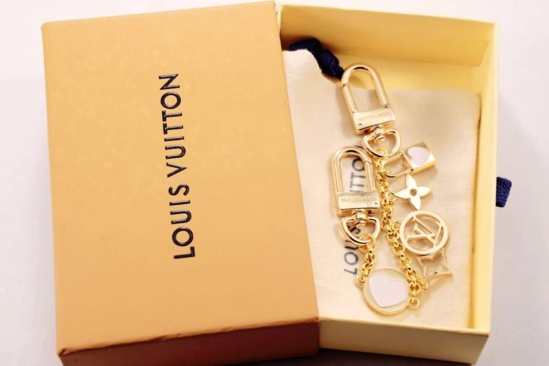SoftTouch Louis Vuitton Keychains 264962