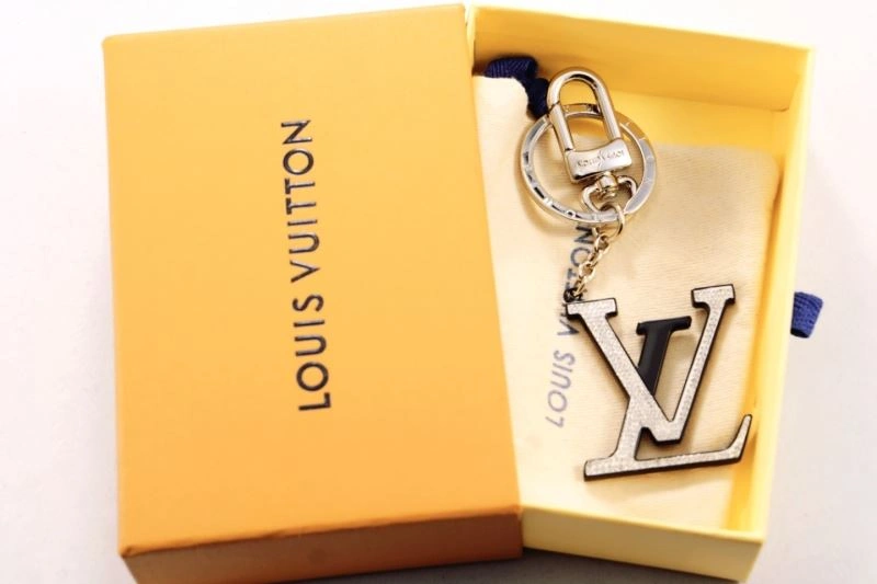 TravelReady Louis Vuitton Keychains 266820