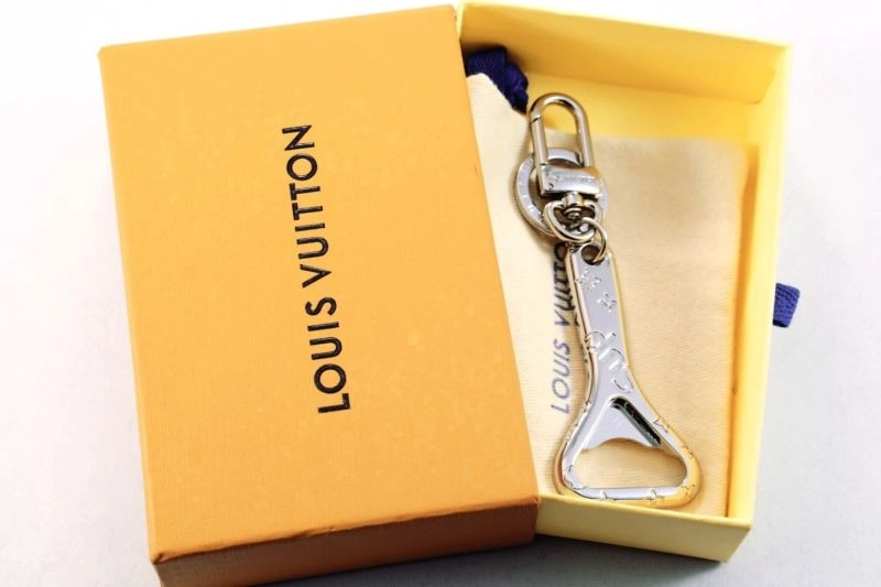 Louis Vuitton Keychains Effortless 266819