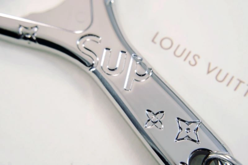 Louis Vuitton Keychains Effortless 266819