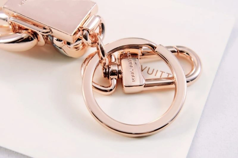 Louis Vuitton Keychains Bold 266813