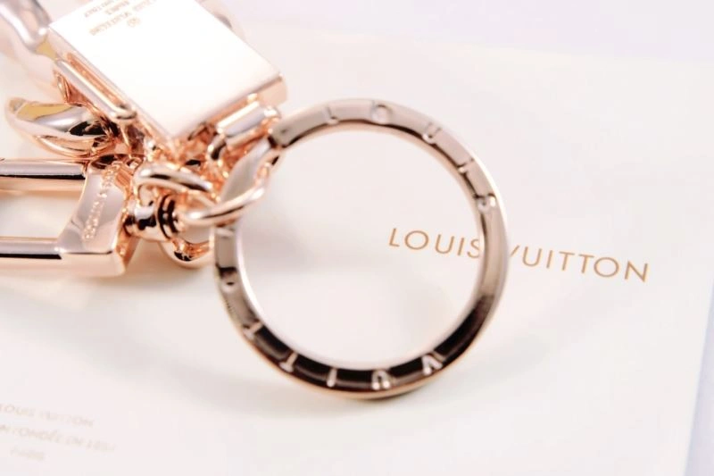 Louis Vuitton Keychains Bold 266813