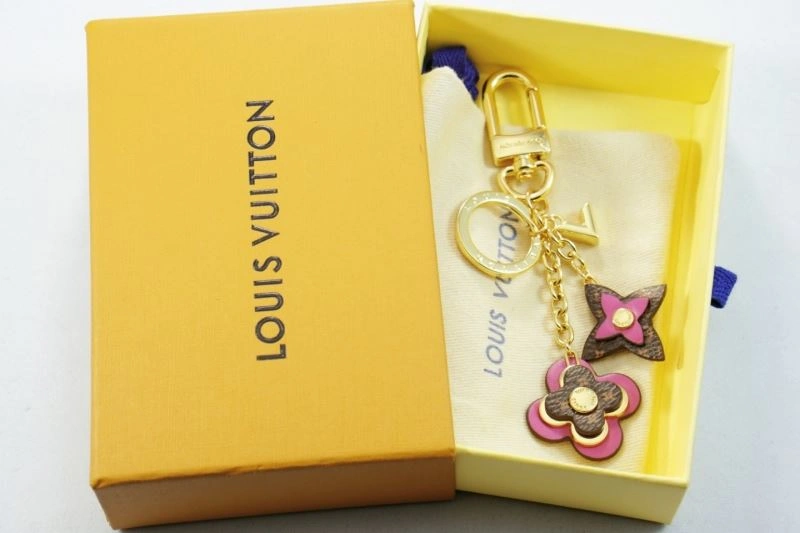 Timeless Louis Vuitton Keychains 266798