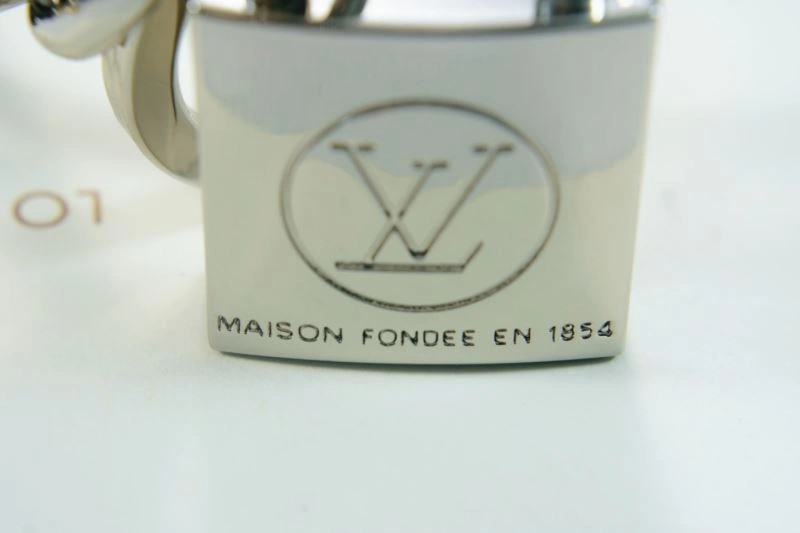 Louis Vuitton Keychains Attractive 266806