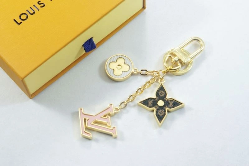 Louis Vuitton Keychains Chic 266807