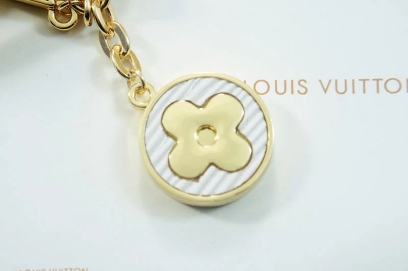 Louis Vuitton Keychains Chic 266807