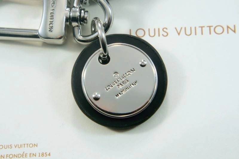 Louis Vuitton Keychains OnTrend 266817