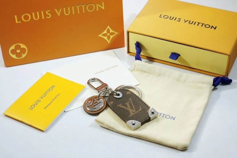 Louis Vuitton Keychains Cozy 266810