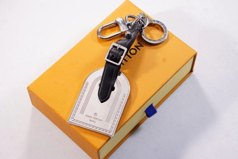 ModernLook Louis Vuitton Keychains 266800