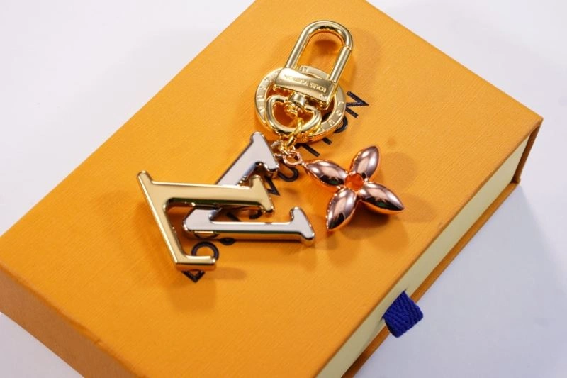 Comfortable Louis Vuitton Keychains 266782