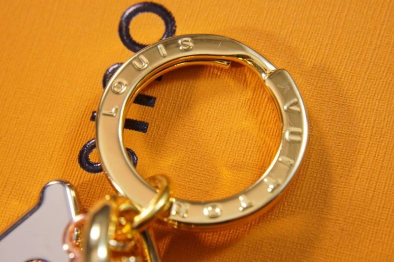 Comfortable Louis Vuitton Keychains 266782