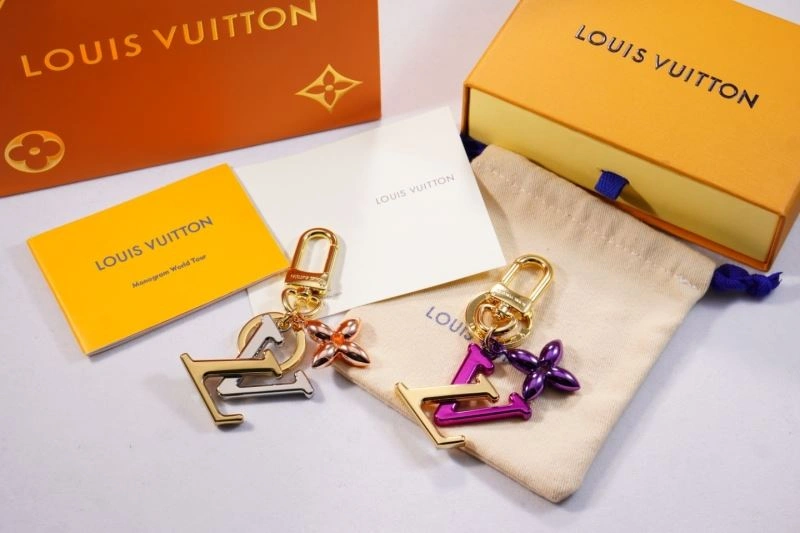 Comfortable Louis Vuitton Keychains 266782