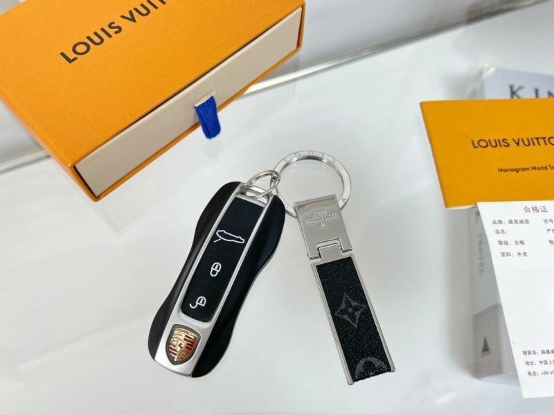 Unisex Louis Vuitton Keychains 266767