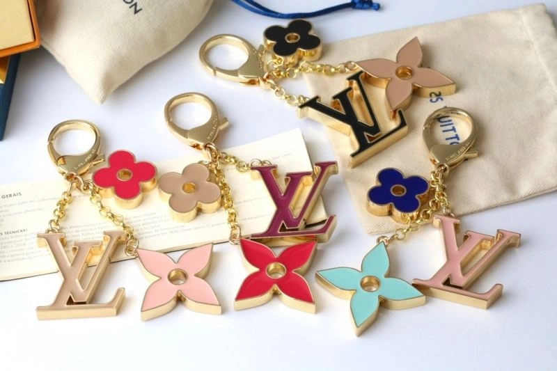 Compact Louis Vuitton Keychains 267554