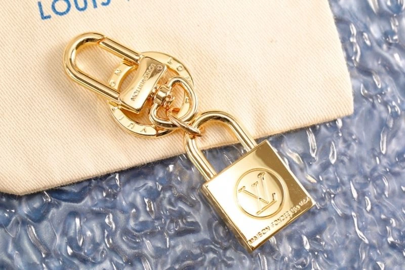 Louis Vuitton Keychains Breathable 267552